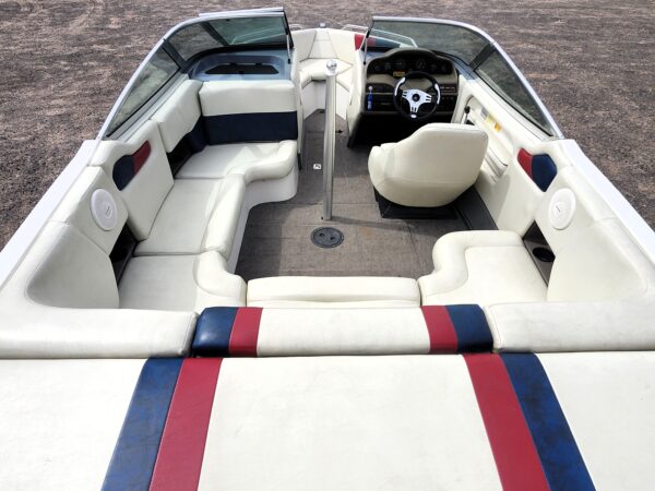 1996 Mastercraft Maristar 200VRS - Image 18