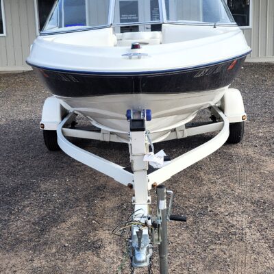 2002 Bayliner 1750BE