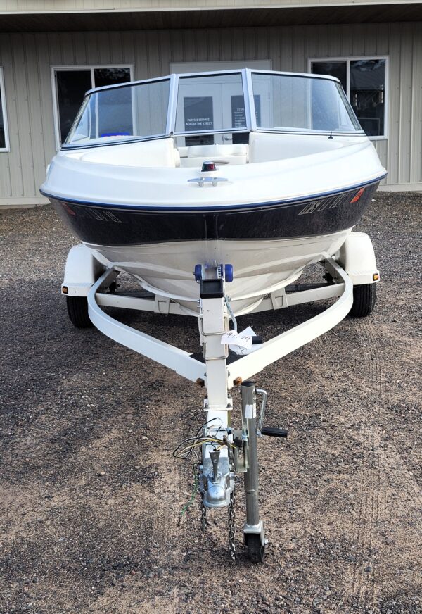 2002 Bayliner 1750BE - Image 2